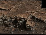 Prominent mineral veins on Mars' Mount Sharp