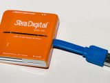 Sera Digital SDDS-1000 all-in-one flash card reader