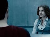 Lois Lane chats up Superman in "Man of Steel" photo