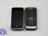 Nokia E71 and iPhone