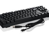 NovaTouch TKL keyboard plus cable