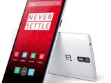 Current OnePlus One back and front