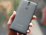 Current OnePlus One has a polycarbonate back