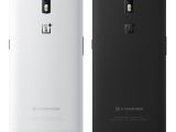 Current OnePlus One in white and black versions