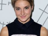 Shailene Woodley eats clay daily to detox her body and stay in shape