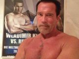 Arnold Schwarzenegger replies to Wladimir Klitschko, does an impersonation