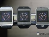 Galaxy Gear with Tizen OS shown in pics