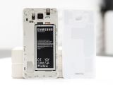 Samsung Galaxy Alpha has removable battery