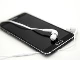 Samsung Galaxy Note 4 earphones