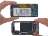 Removing components off the Samsung Galaxy S6 Edge