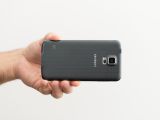 Samsung Galaxy S5 (back side)