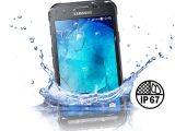 Samsung Galaxy Xcover 3 can survive being immersed in water