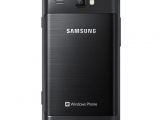 Samsung Omnia W (back)