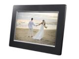 Samsung's SPF-105P 10-inch digital photo frame with rechargeable battery