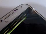 Samsung Galaxy S5 has got a broken screen