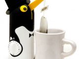 The penguin tea-bag soaker