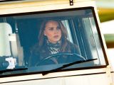 On a quest for the truth – Jane (Natalie Portman)