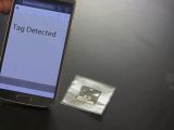Smartphones can easily read the sensor's tag