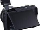 Canon EOS M10 LCD display and flash