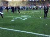 Tim Cook's super blurry Super Bowl photo