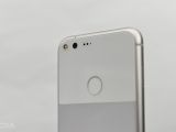 Google Pixel XL fingerprint sensor and main camera