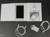 Google Pixel XL what's in the box