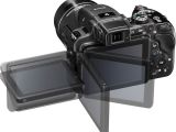 Black Nikon COOLPIX P610 LCD positions