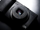 Ricoh GR II detailed view