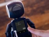 Getting a phone call on the RoboHon
