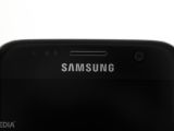 Samsung Galaxy S7 top side
