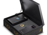 Galaxy S8 Pirates of the Caribbean Edition retail box