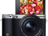 Samsung NX500 front view with LCD