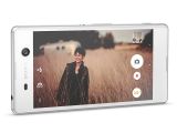 Sony Xperia M5 in landscape view