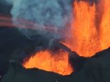 The lava fountains reached heights of 200 feet (60 meters)